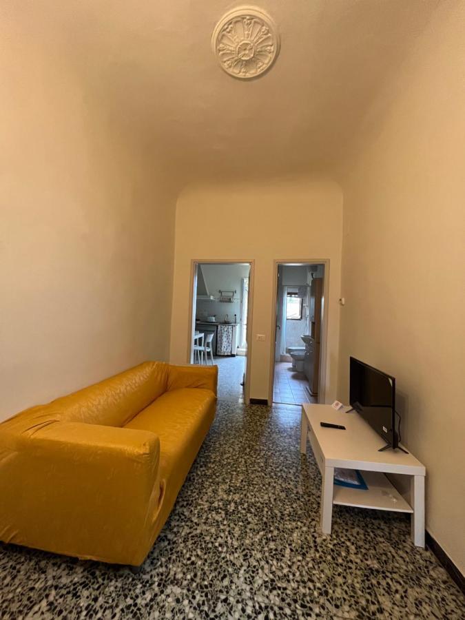 Apartment Dalla Mirella Florence Exterior photo